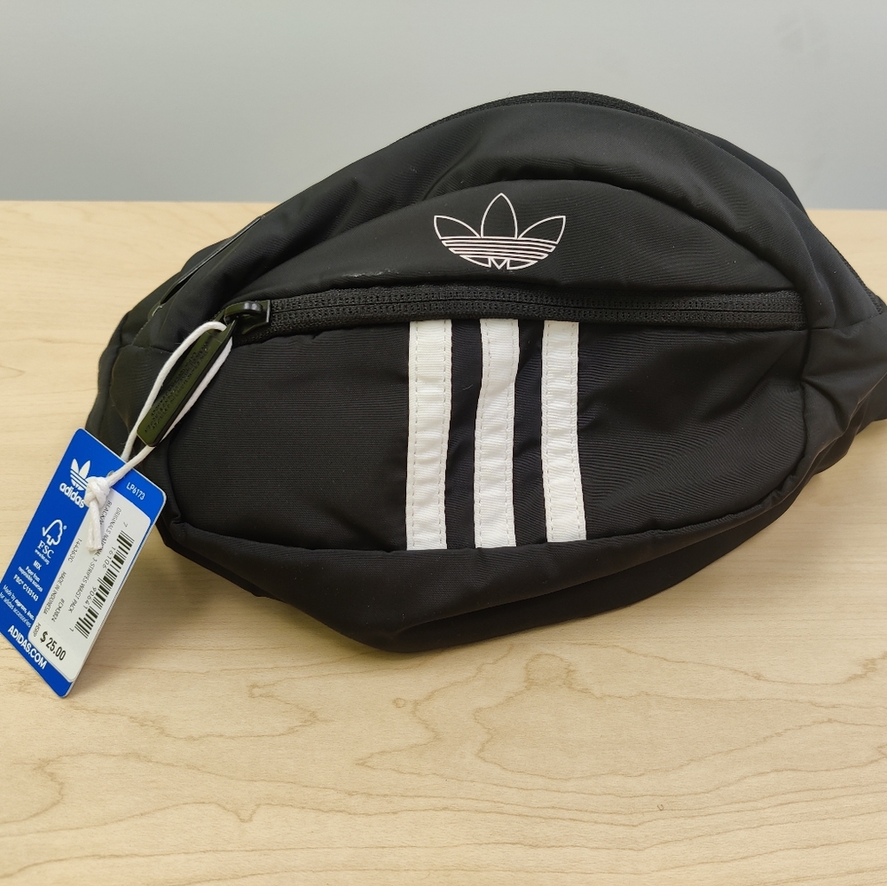 NEW adidas Originals Unisex National Waist Pack/Fanny Pack/Bag, Black/White